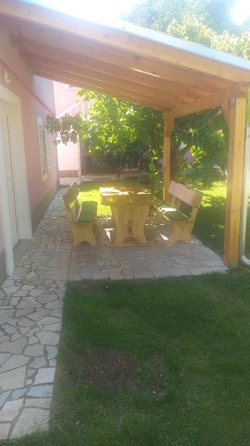 Jan 1 Daire Pula Dış mekan fotoğraf